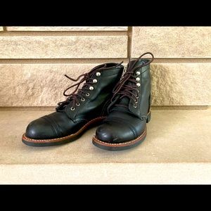 Women’s Red Wing Heritage Iron Rangers sz 5